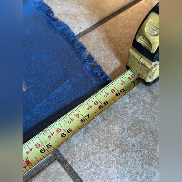 CHANEL scarve - Picture 5 of 8